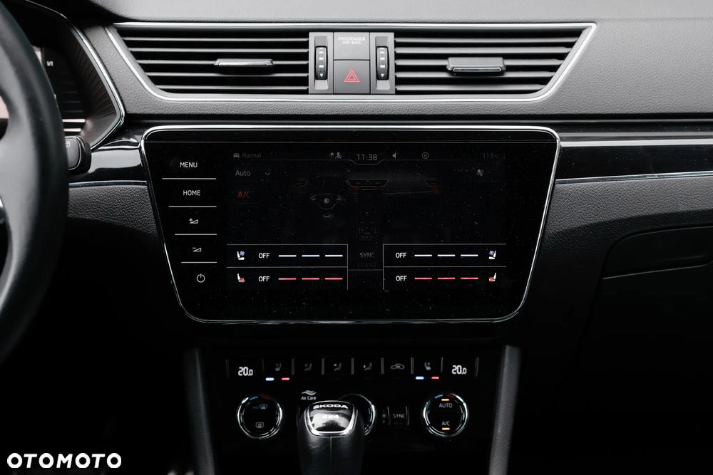 Skoda Superb 2.0 TDI SCR 4x4 L&K DSG - 23