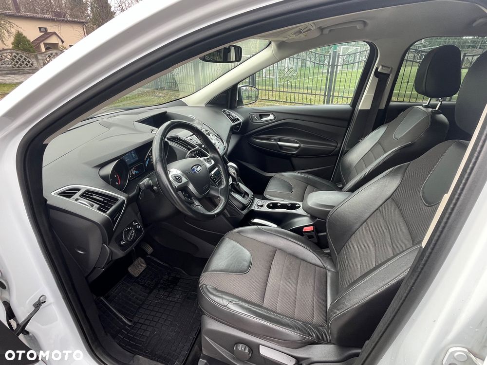 Ford Kuga 2.0 TDCi 4x4 Titanium - 10