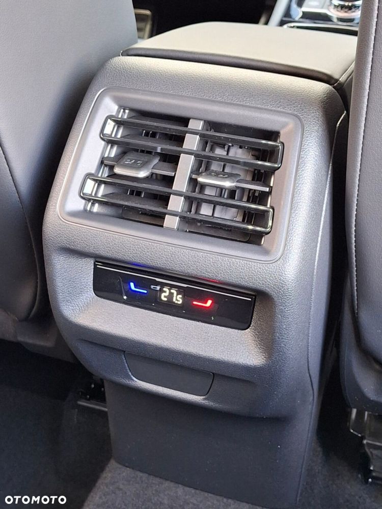 Volkswagen Tiguan 2.0 TDI 4Mot R-Line Plus DSG - 26