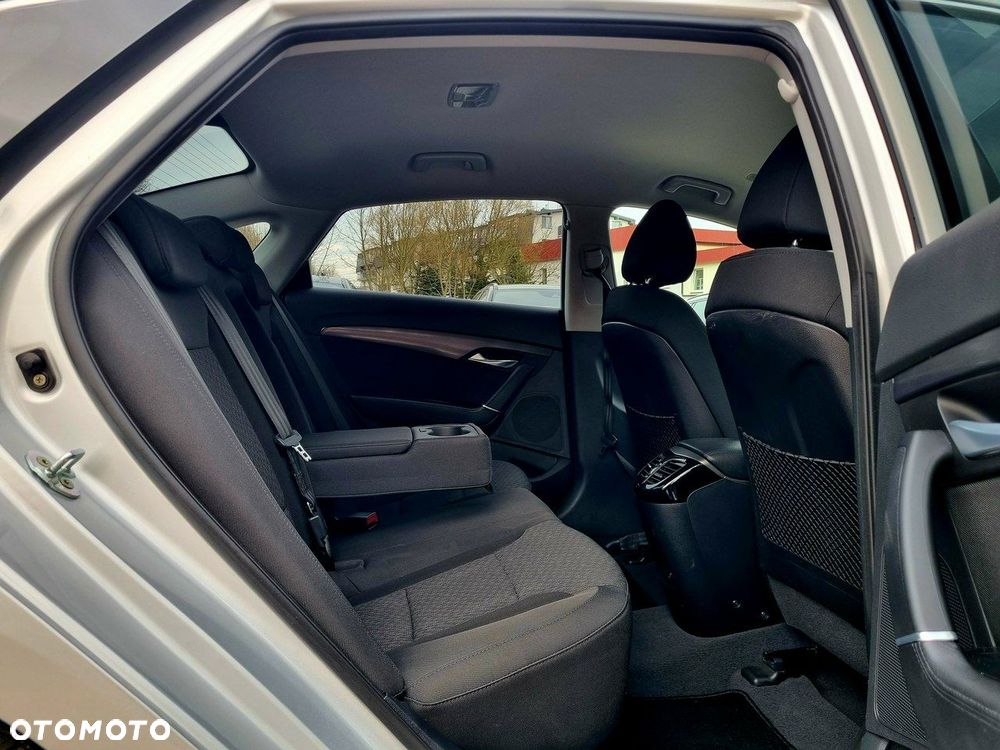 Hyundai i40 1.7 CRDi Style DCT - 12