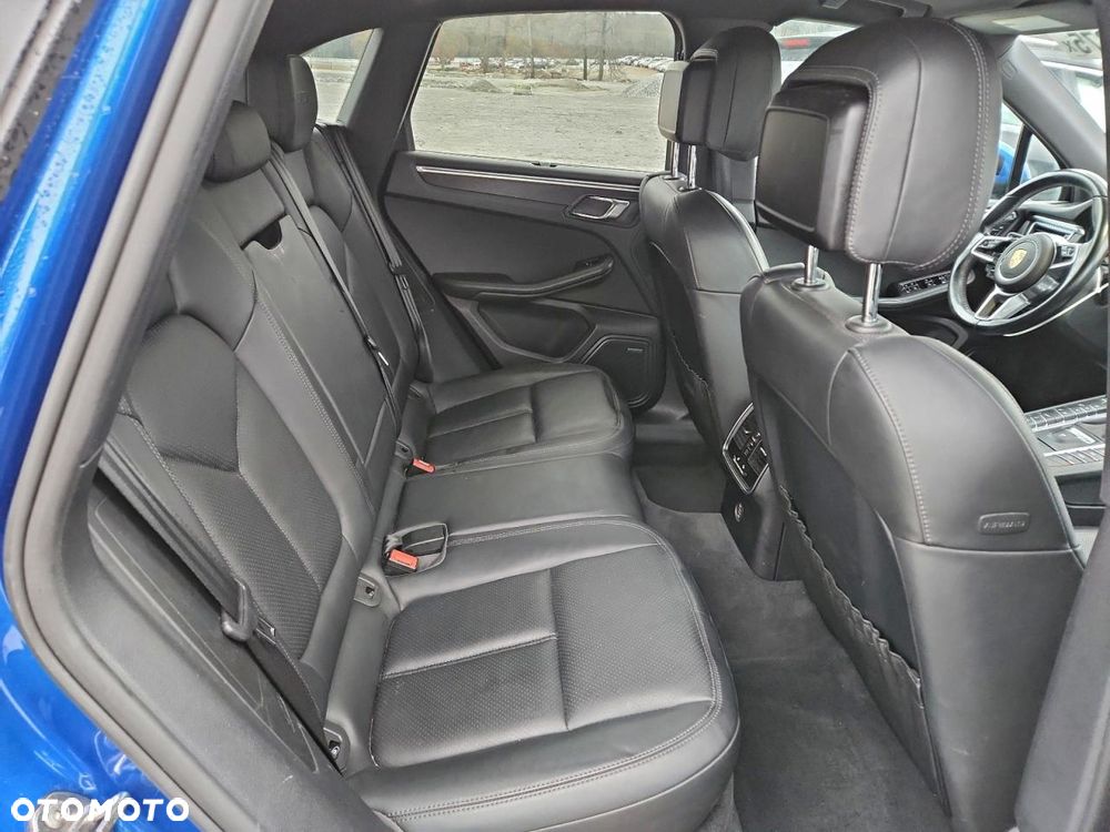 Porsche Macan GTS PDK - 13