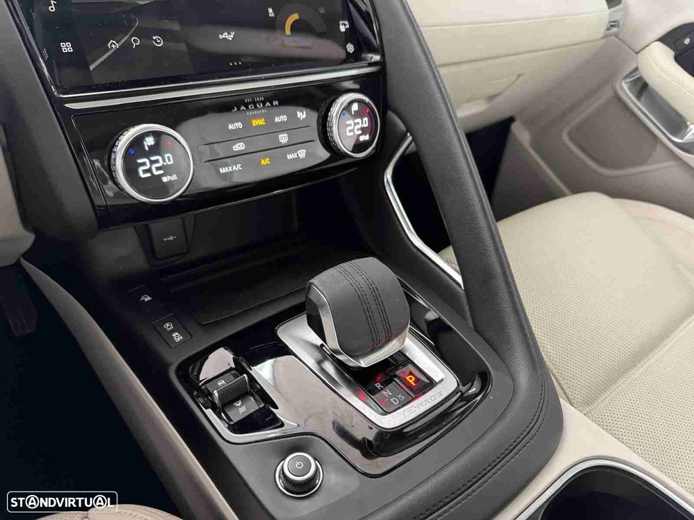 Jaguar E-Pace 1.5 P160 S Aut. - 22