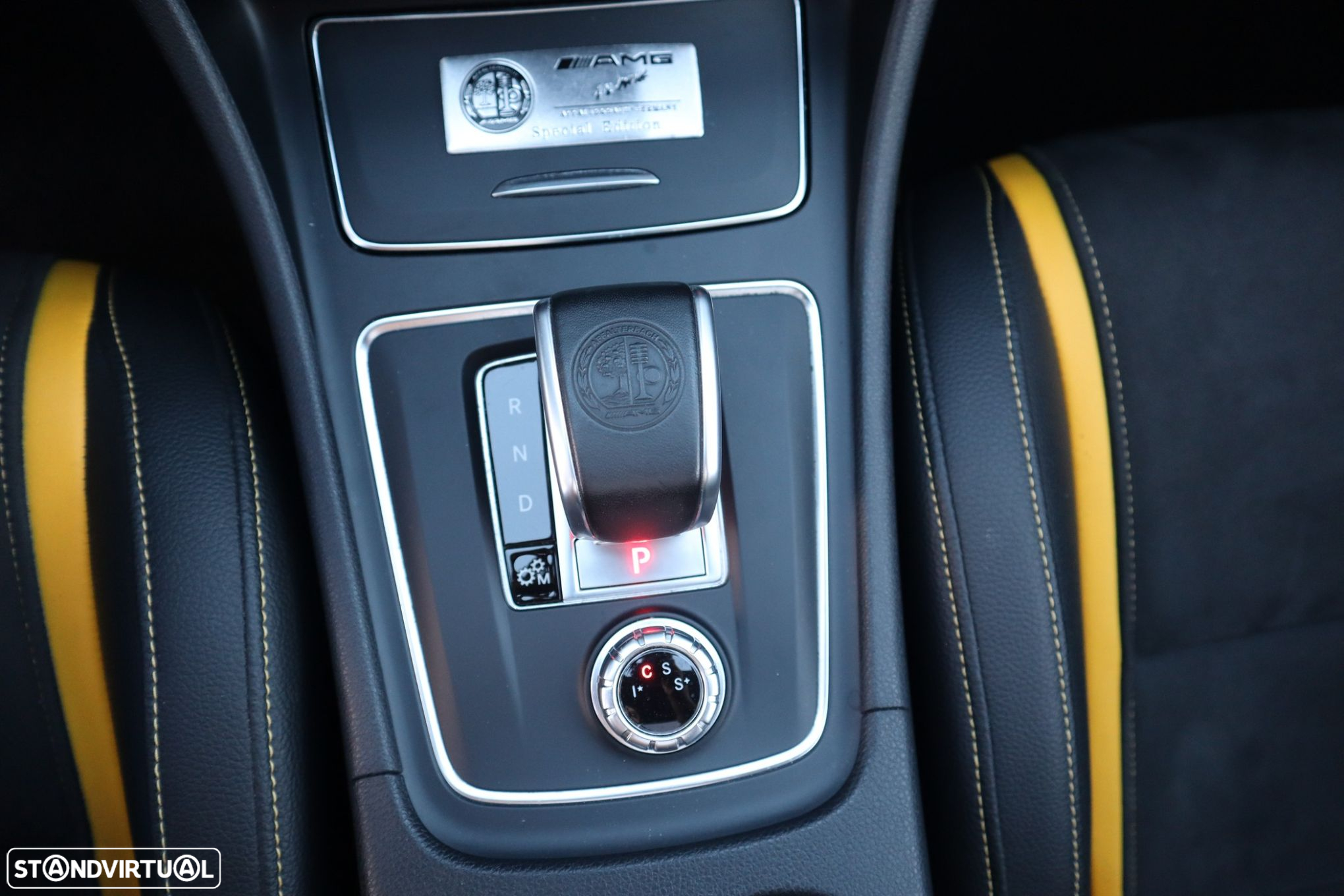 Mercedes-Benz A 45 AMG 4-Matic - 11