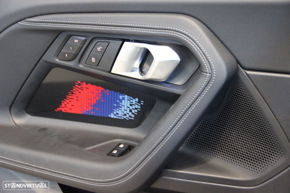 BMW M2 Auto - 22