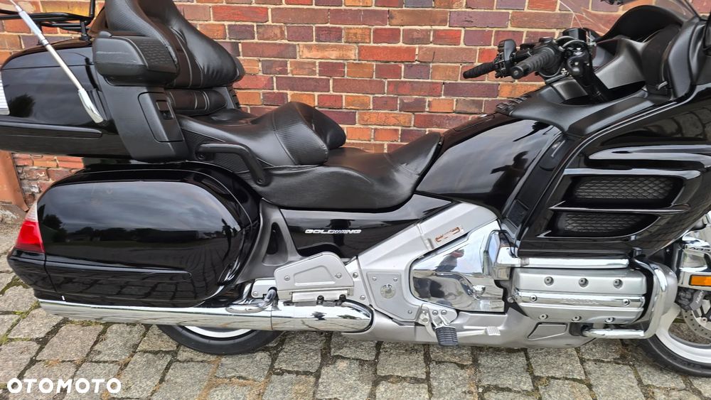 Honda GL - 22