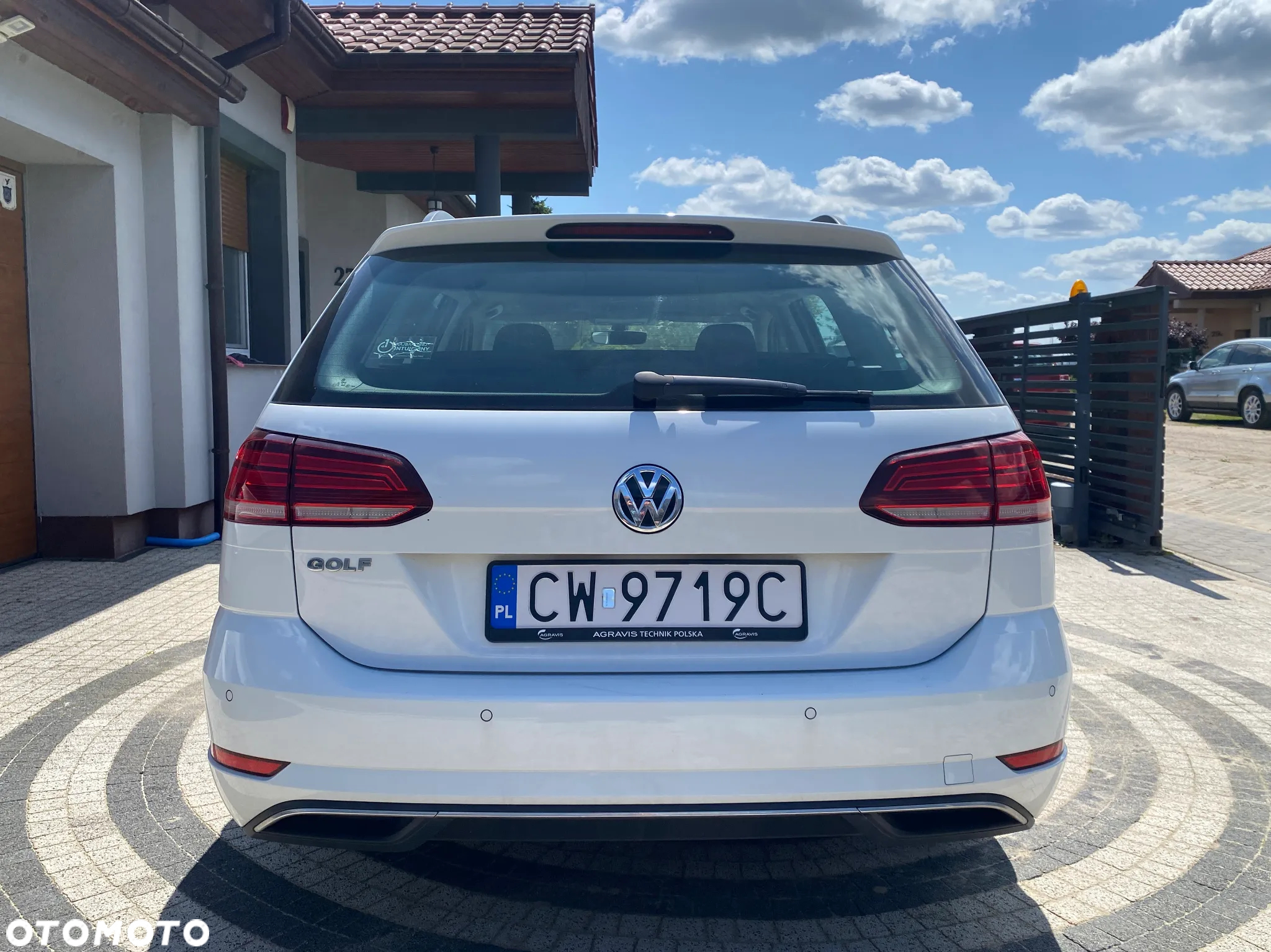 Volkswagen Golf VII 1.6 TDI BMT Comfortline - 10