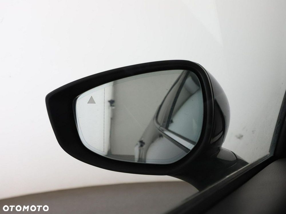 Mazda 3 SKYACTIV-X 2.0 M-Hybrid DRIVE - 38