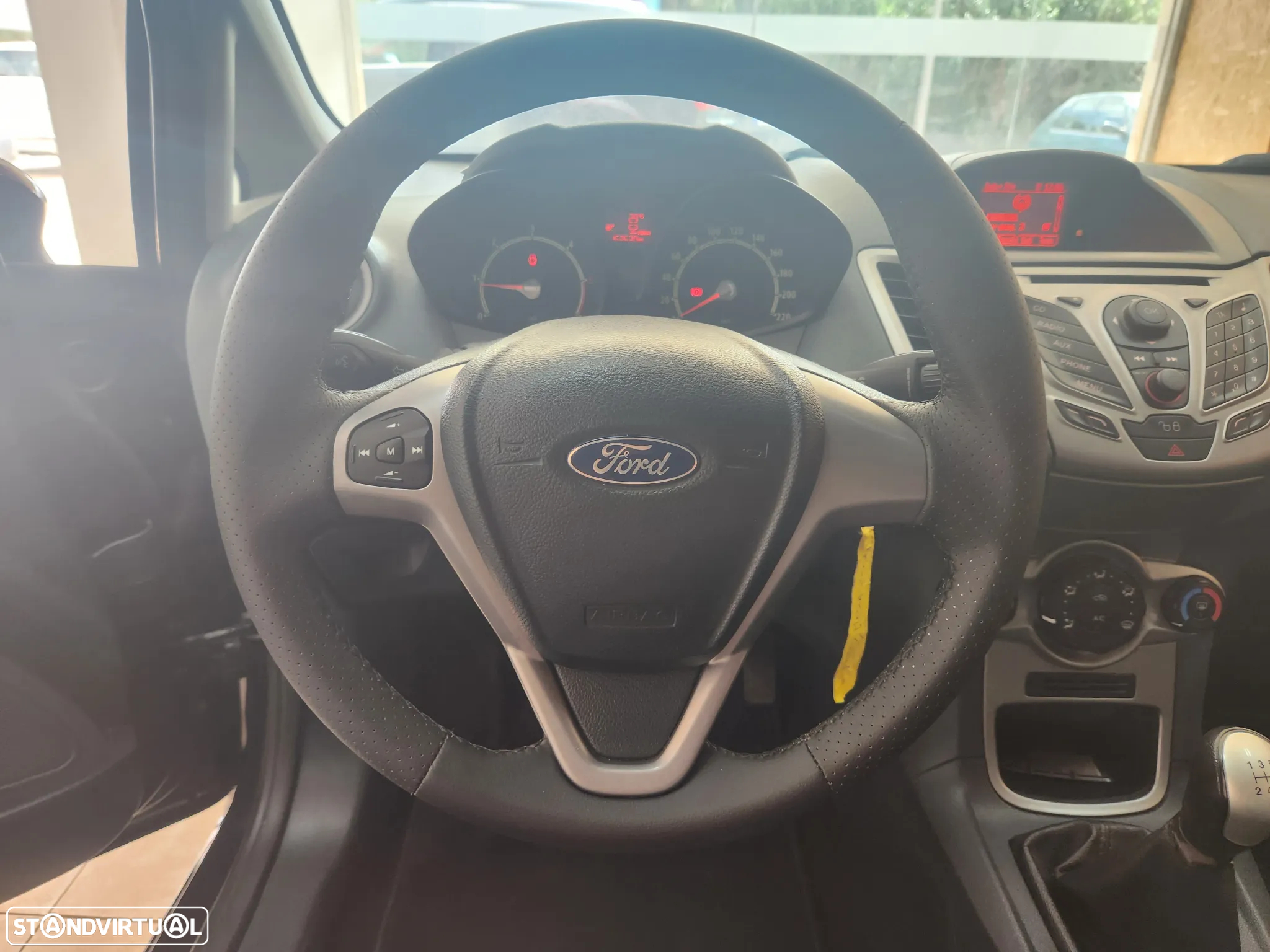 Ford Fiesta 1.4 TDCi Titanium - 16