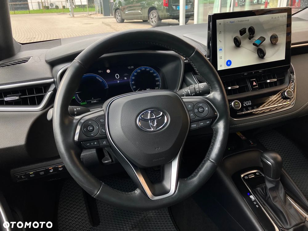Toyota Corolla 1.8 Hybrid Comfort - 24