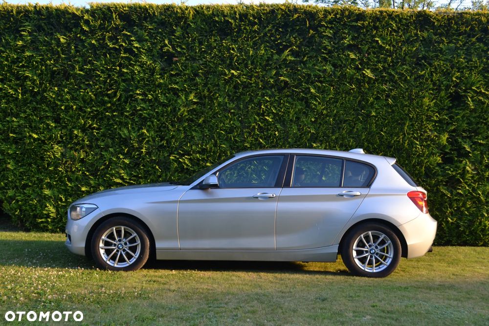 BMW Seria 1 114i - 3
