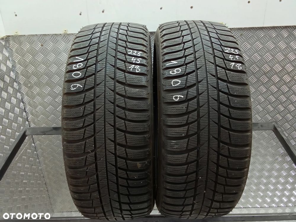 2x Bridgestone Blizzak Lm001 225/45/18 95V nr.1806 - 1