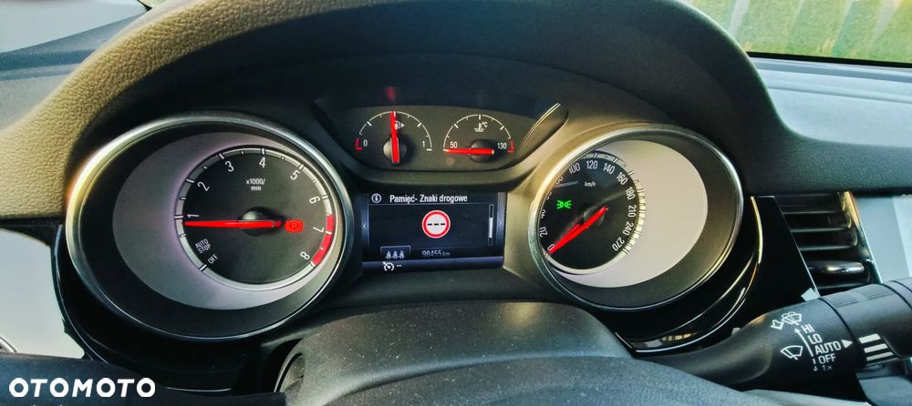 Opel Astra 1.4 Turbo Sports Tourer Innovation - 8