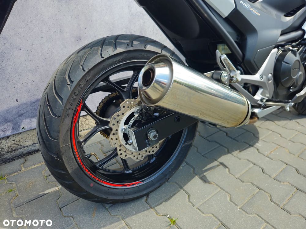 Honda NC - 27