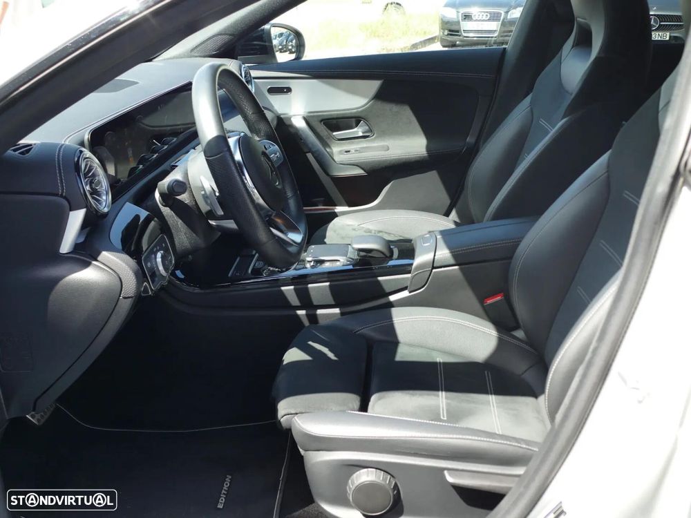 Mercedes-Benz CLA 250 e Shooting Brake AMG Line - 26