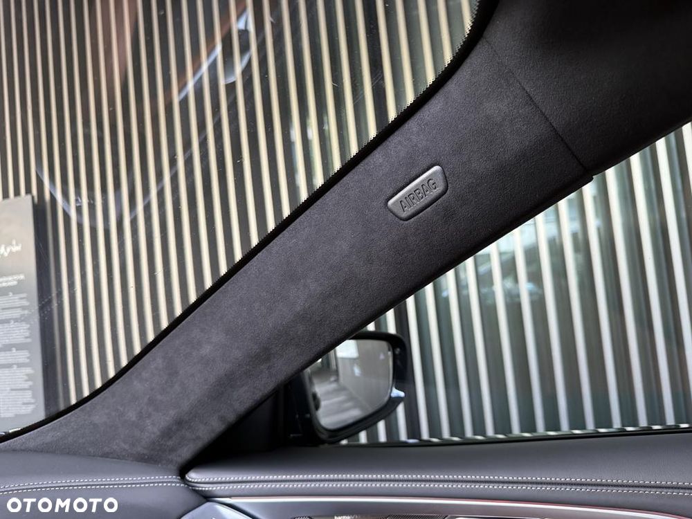 BMW Seria 8 - 27
