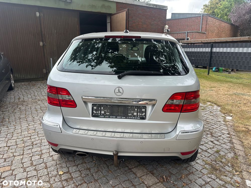 Mercedes-Benz Klasa B 160 BlueEFFICIENCY SPORT EDITION - 28