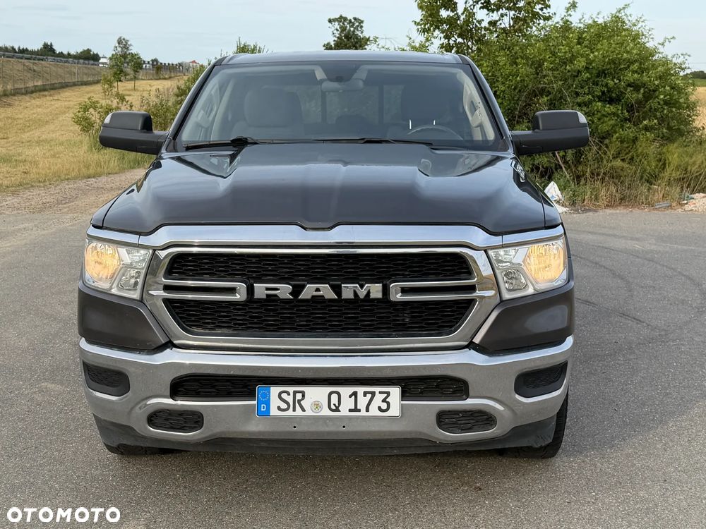Dodge RAM 5.7 4x4 - 1