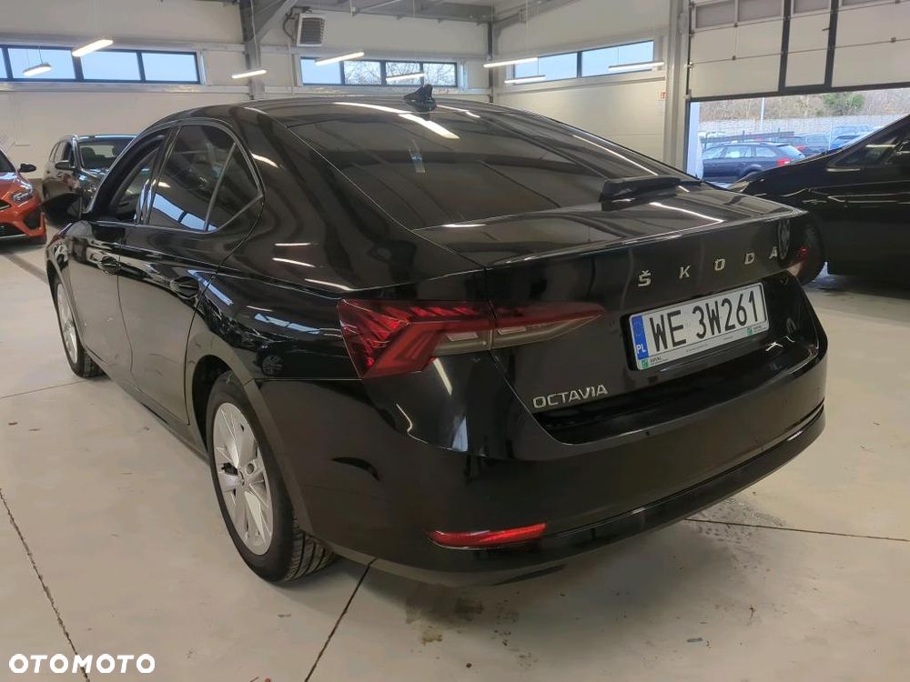 Skoda Octavia 2.0 TDI Ambition - 3