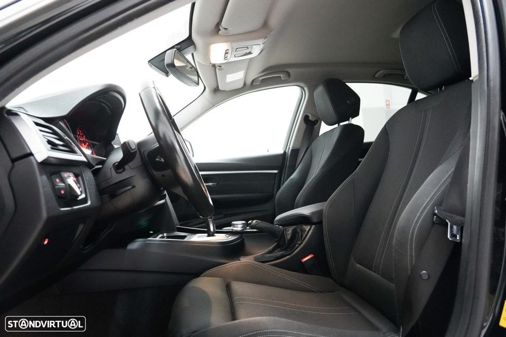 BMW 330 e iPerformance - 6