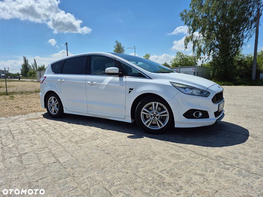 Ford S-Max 2.0 TDCi Titanium PowerShift - 12