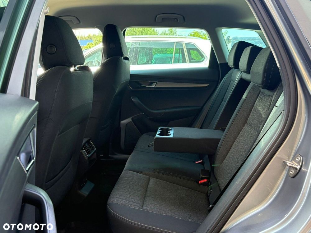 Skoda Karoq 1.5 TSI ACT Style DSG - 14