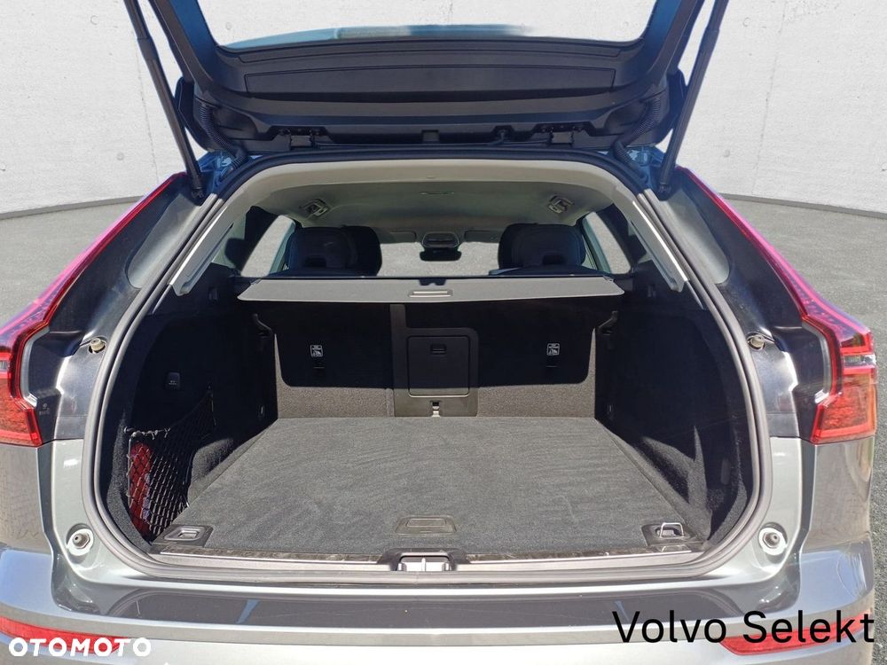 Volvo XC 60 2025