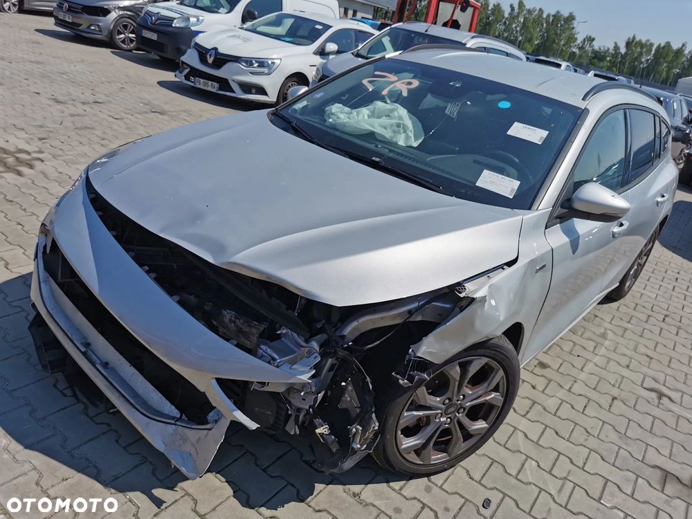 Ford Focus SW 1.0 EcoBoost Hybrid ACTIVE DESIGN - 1