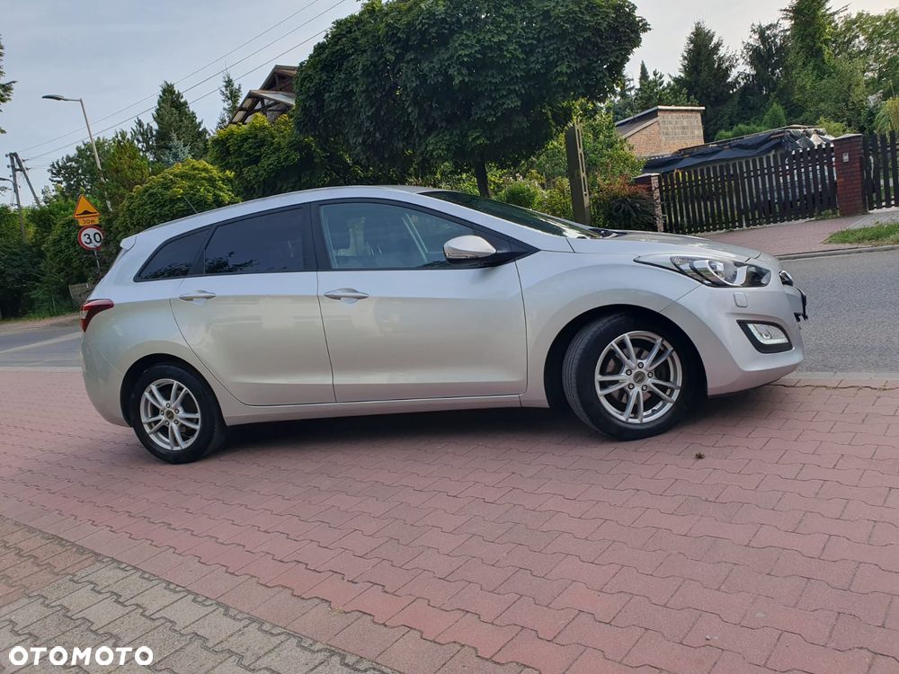 Hyundai i30 1.6 Style - 32