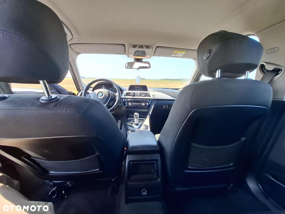 BMW Seria 3 318d - 3