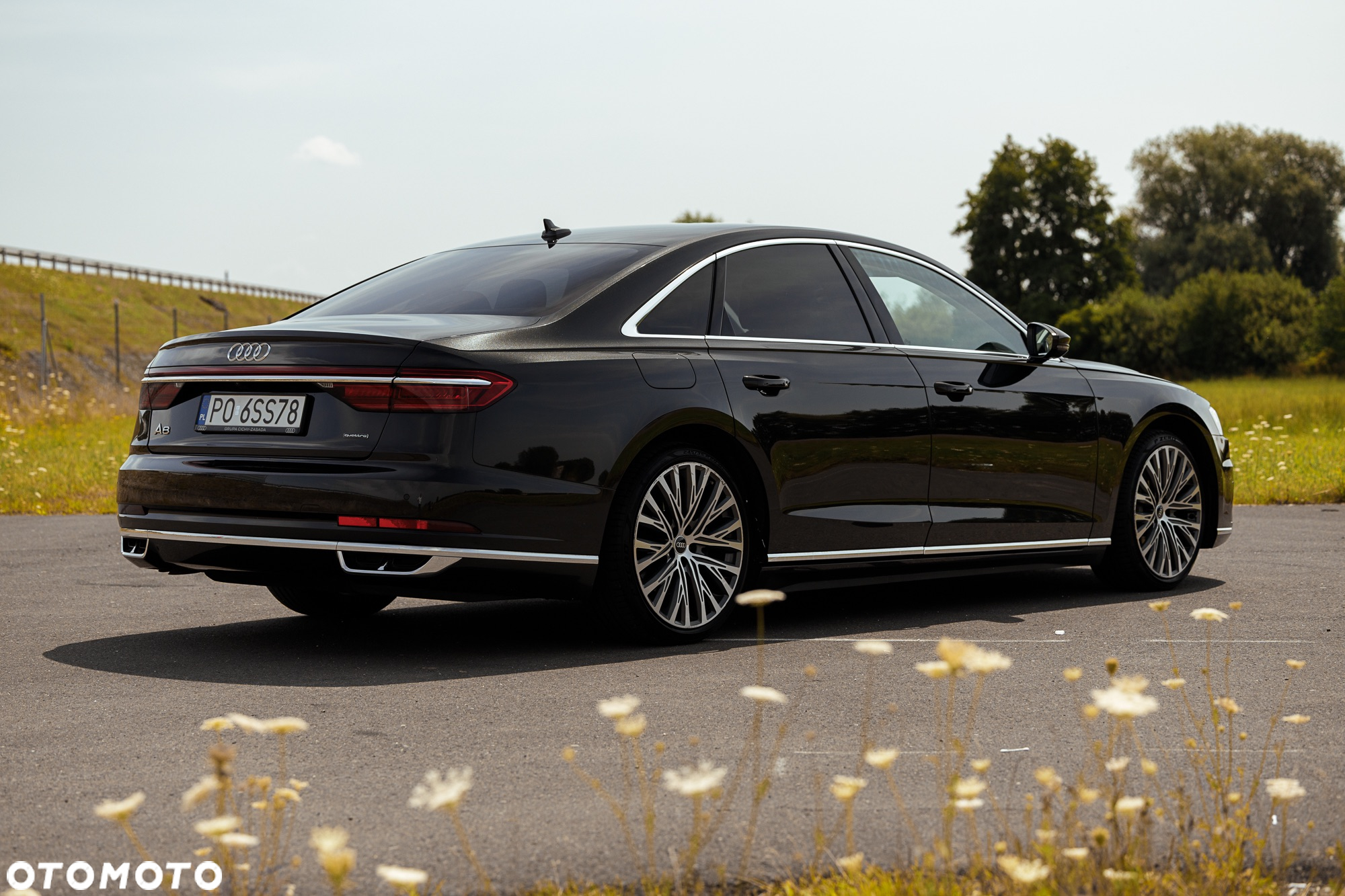 Audi A8 - 14