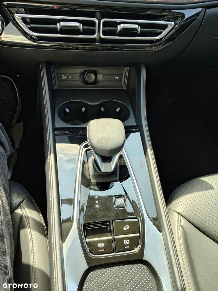 MG HS PHEV 1.5T Exclusive - 20