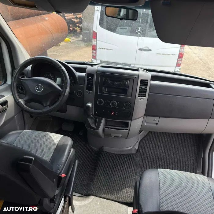 Mercedes-Benz Sprinter 906.213 Aut. - 4