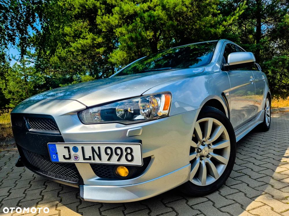 Mitsubishi Lancer 1.8 Intense - 10