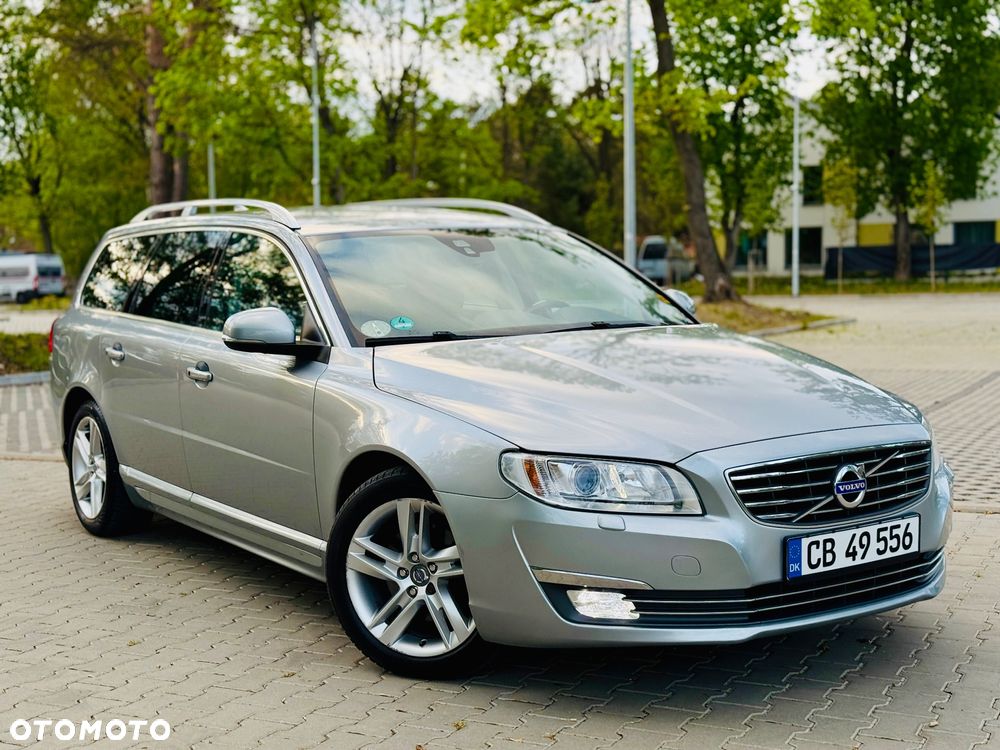 Volvo V70 D4 Geartronic Momentum - 25