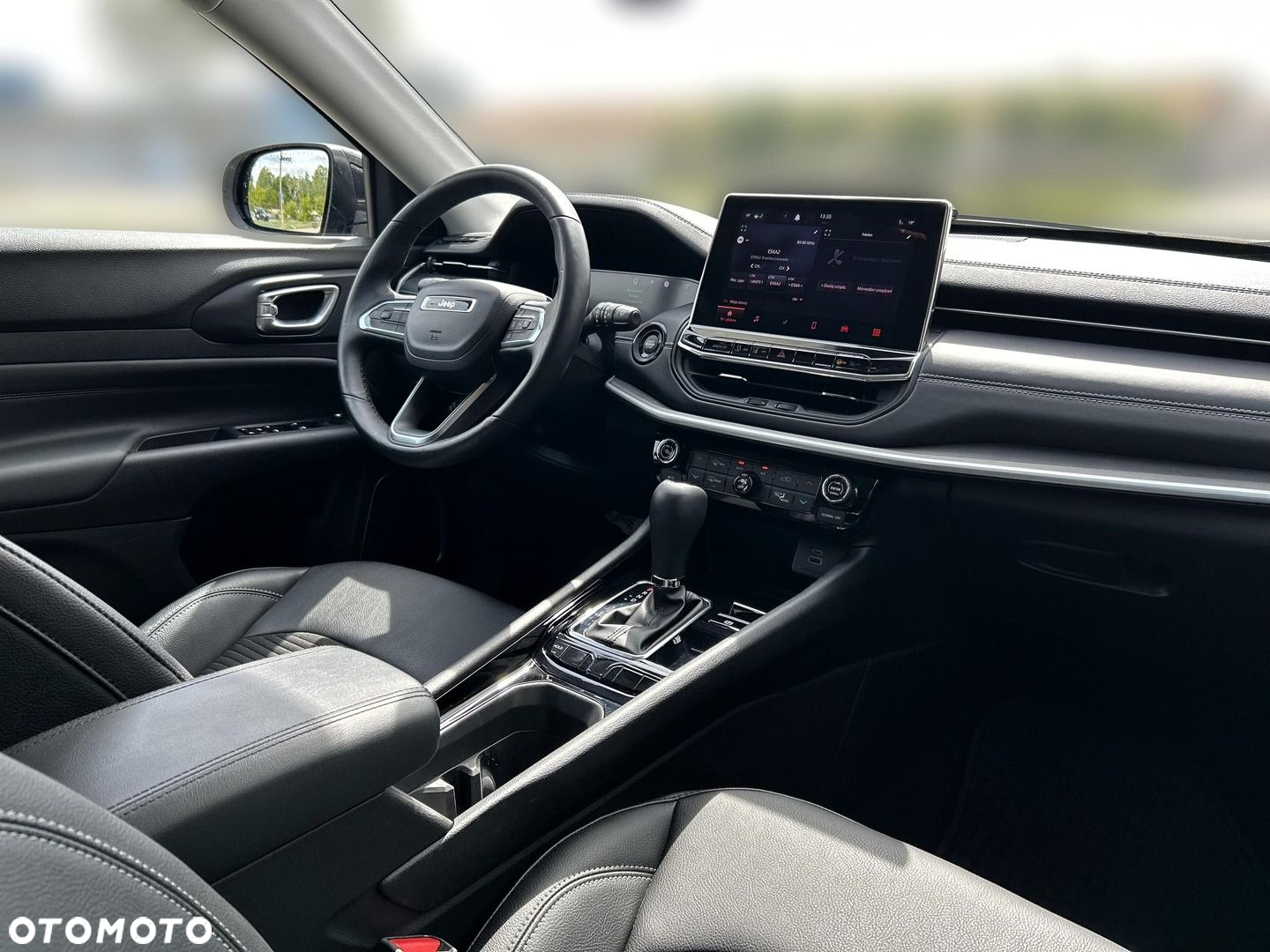 Jeep Compass - 11
