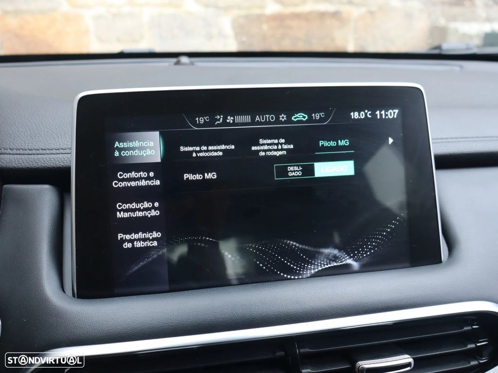 MG EHS 1.5T-GDI Luxury - 25