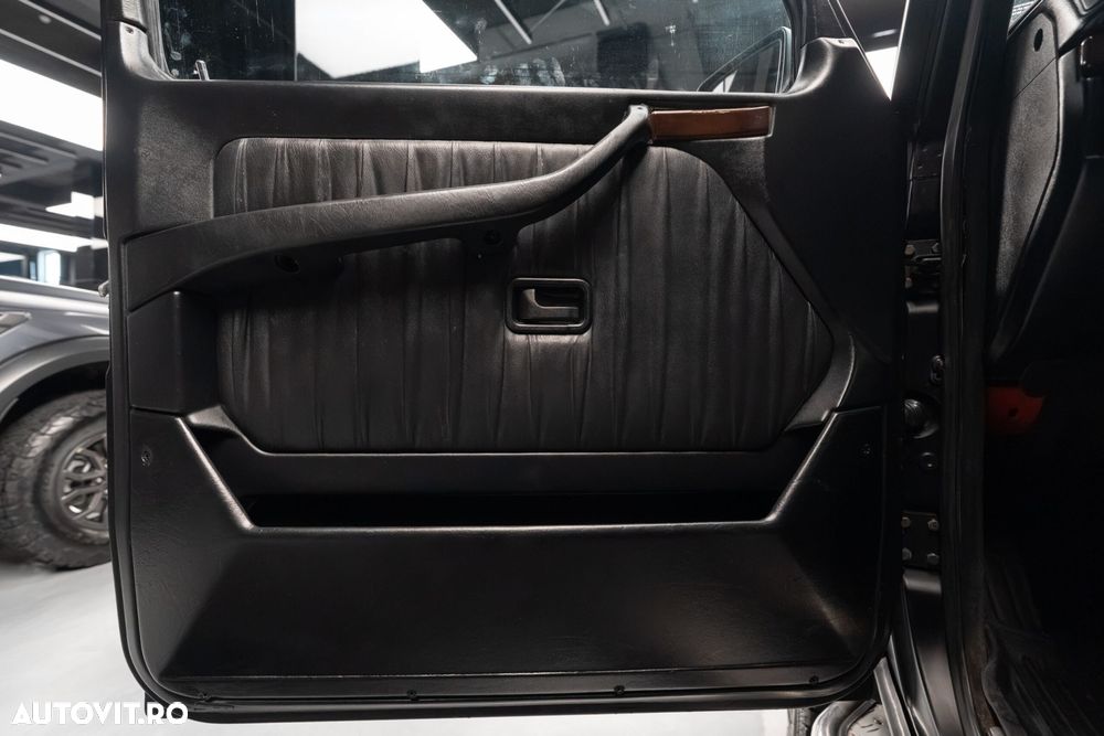 Mercedes-Benz G - 12