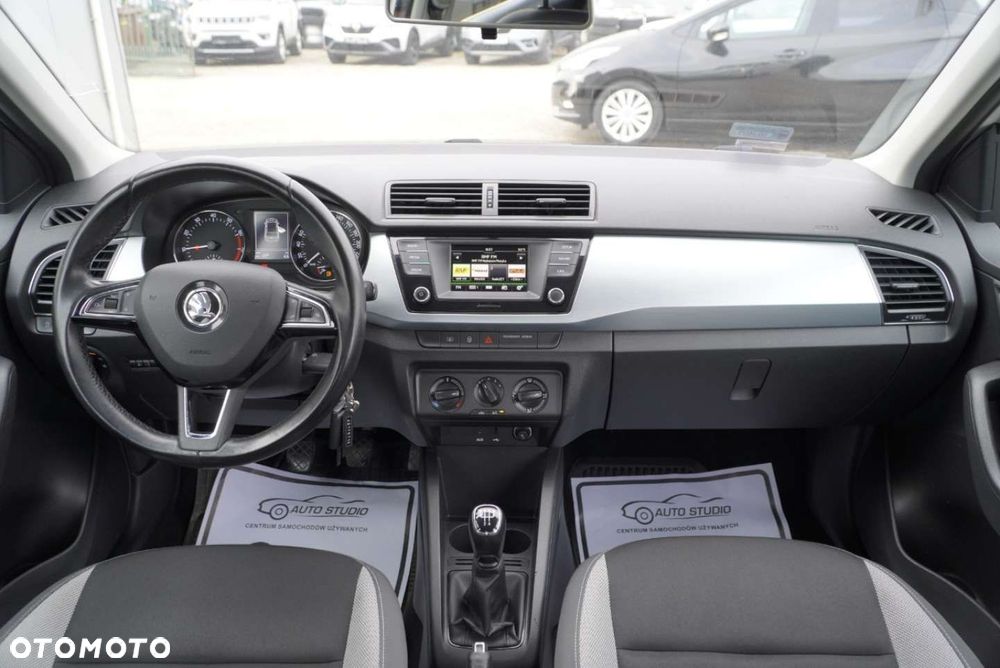 Skoda Fabia 1.0 TSI Drive - 5