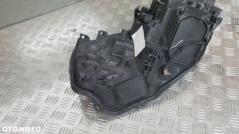 toyota auris ii lift 15-18 lampa reflektor prawy przód przedni eu - 6