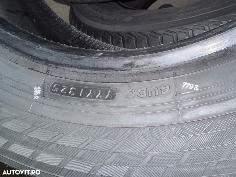 Vând 4 anvelope 235/60/18 Yokohama de iarnă noi - 4