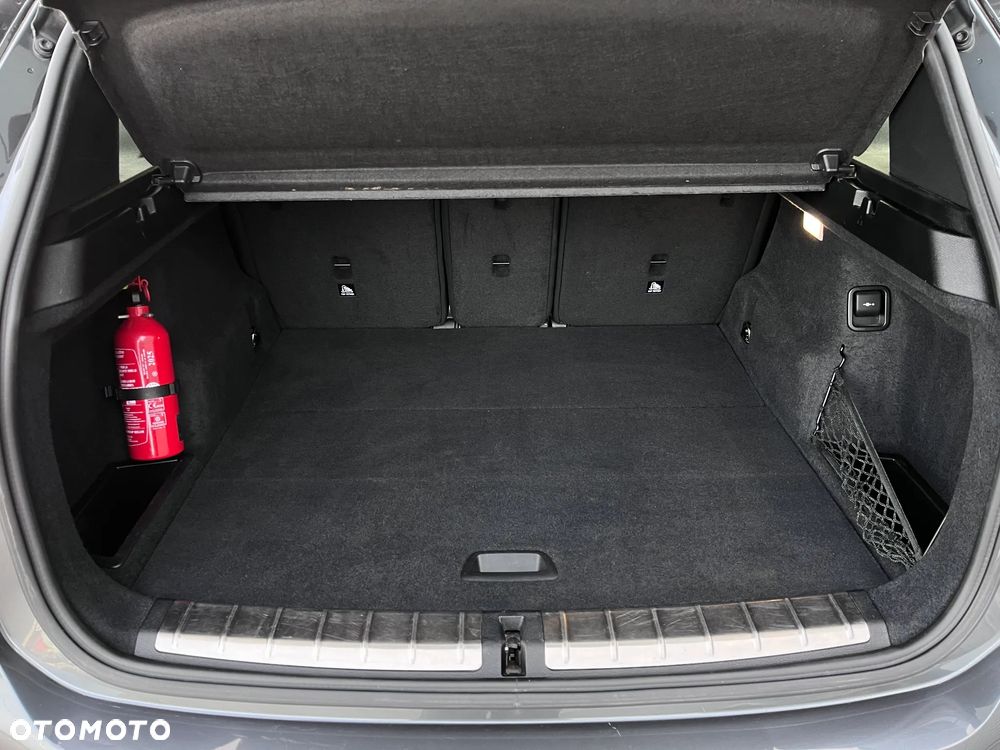 BMW X1 sDrive18d sport - 16