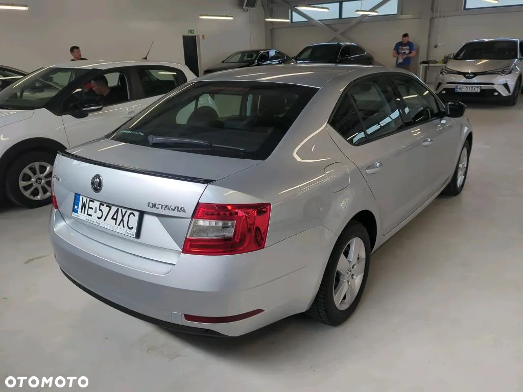 Skoda Octavia 1.5 TSI ACT Ambition - 4