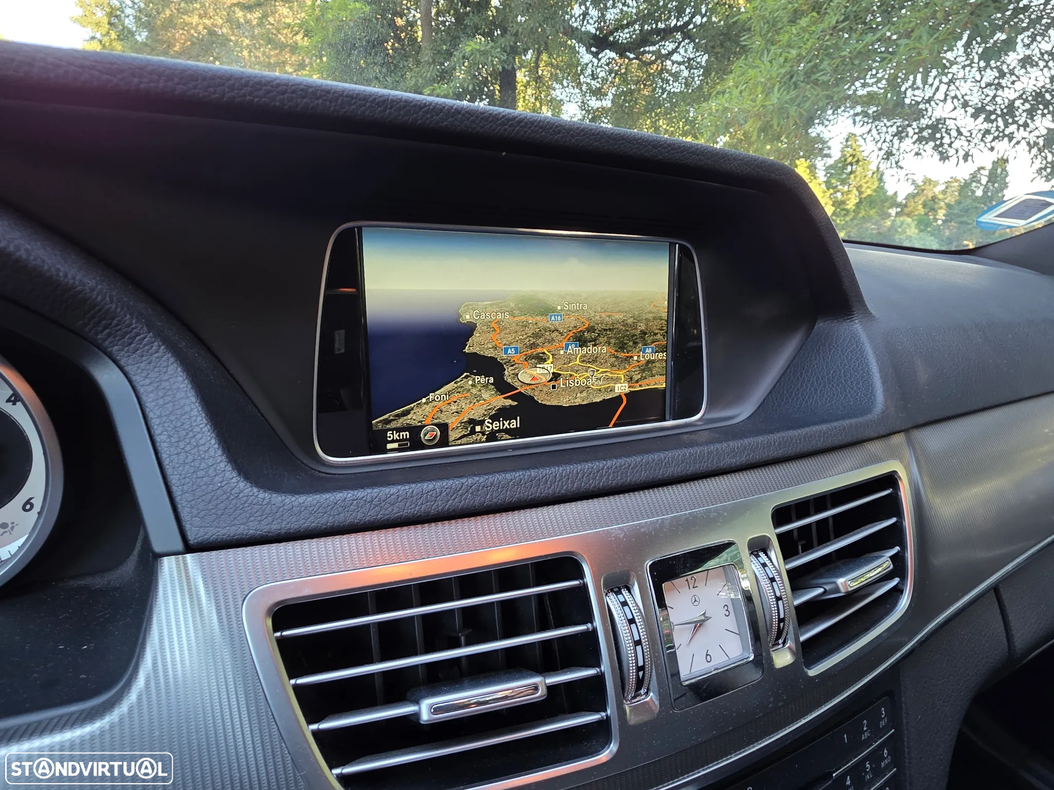 Mercedes-Benz E 300 Bluetec Hybrid Avantgarde - 20
