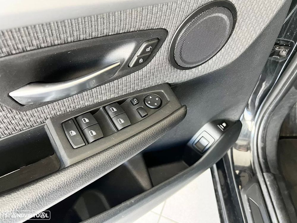BMW 225xe Active Tourer Advantage - 24