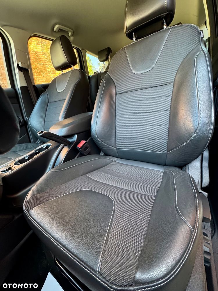 Ford Kuga 2.0 TDCi 4WD Trend - 9