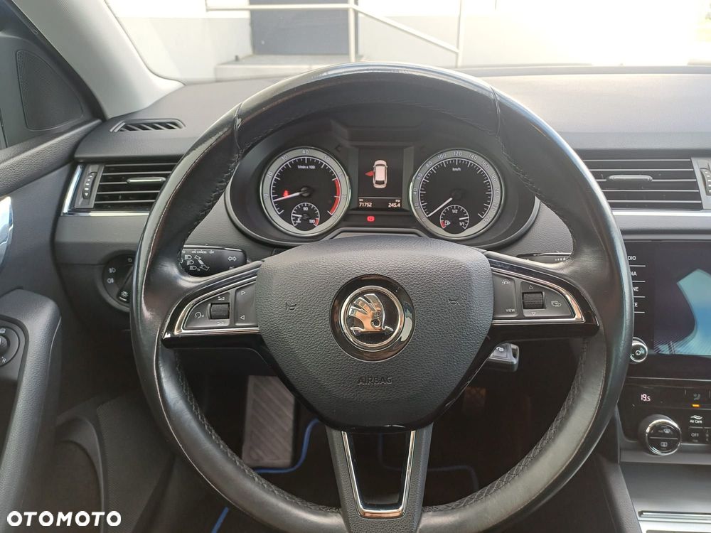 Skoda Octavia - 14