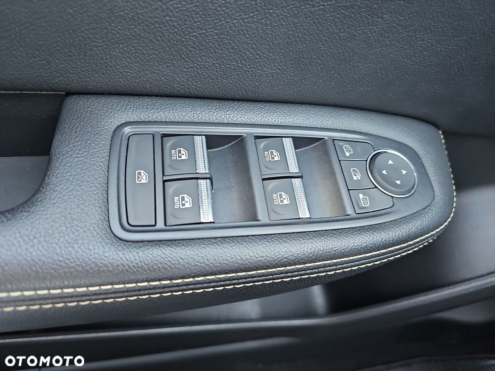 Renault Arkana 1.3 TCe mHEV Techno EDC - 26