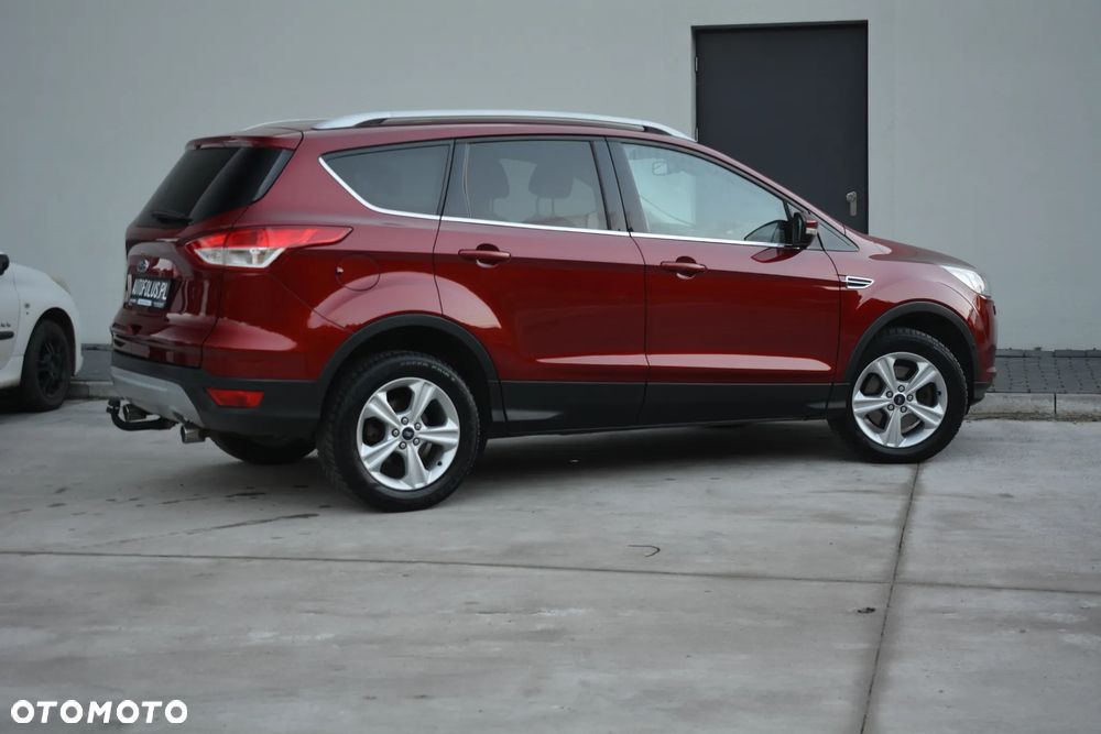 Ford Kuga - 12