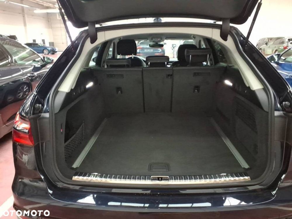 Audi A6 Allroad - 10