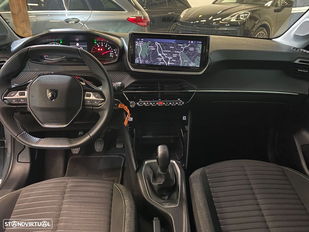 Peugeot 208 1.2 PureTech Active - 8